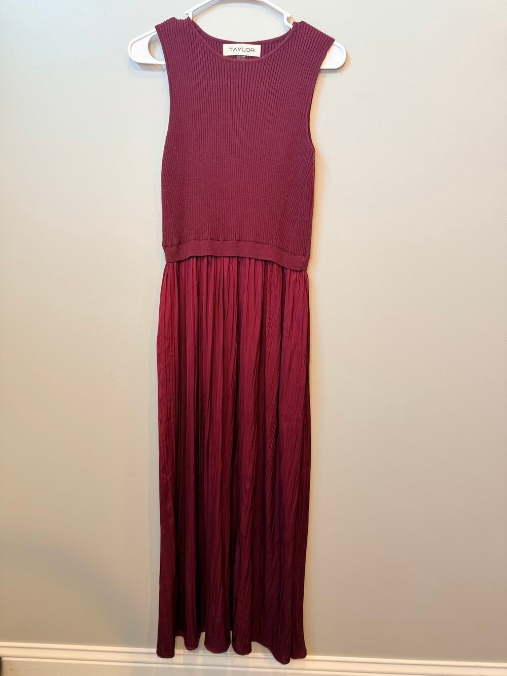 Taylor Medium Mixed Media Pleated Twofer Maxi Dress Burgundy Sleeveless